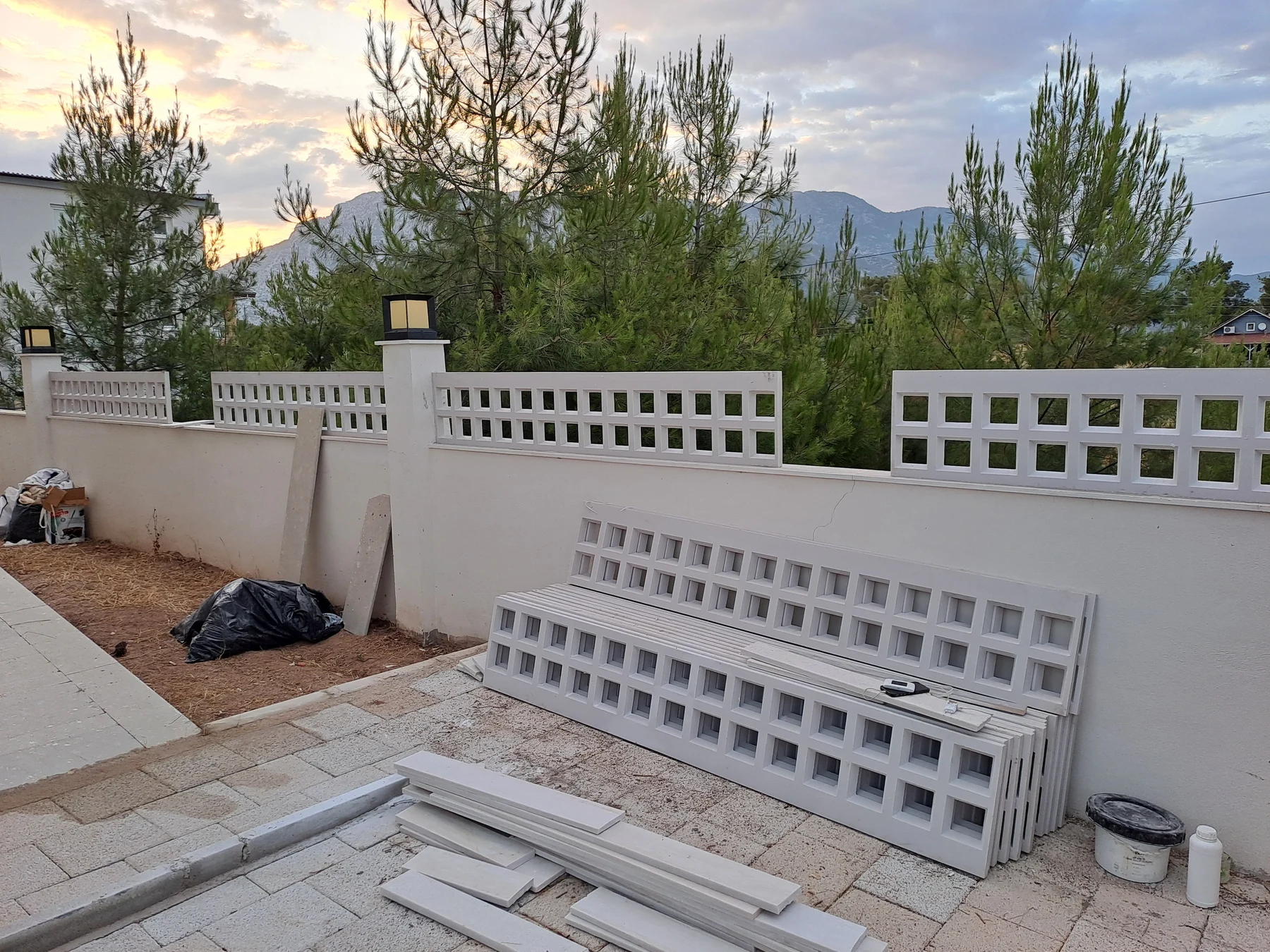Mr. Bakht Residence — gallery view 2